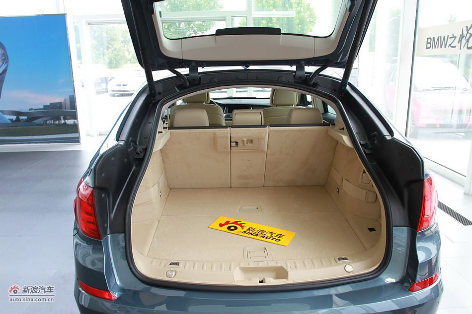 5ϵGT 535i