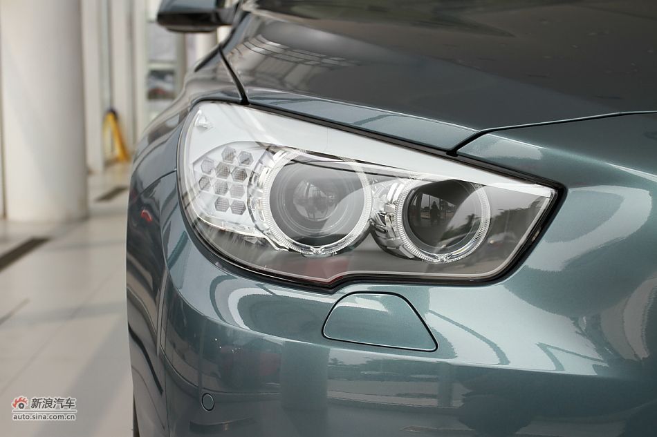 5ϵGT 535i
