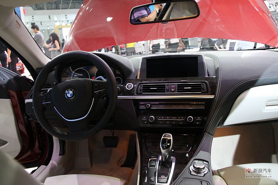 6ϵ Coupe