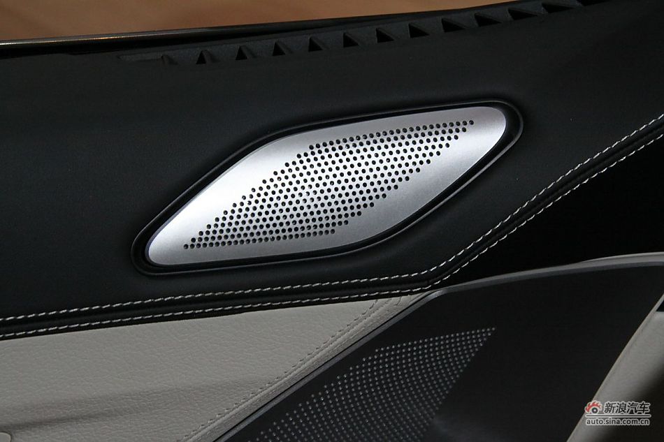 6ϵ Coupe