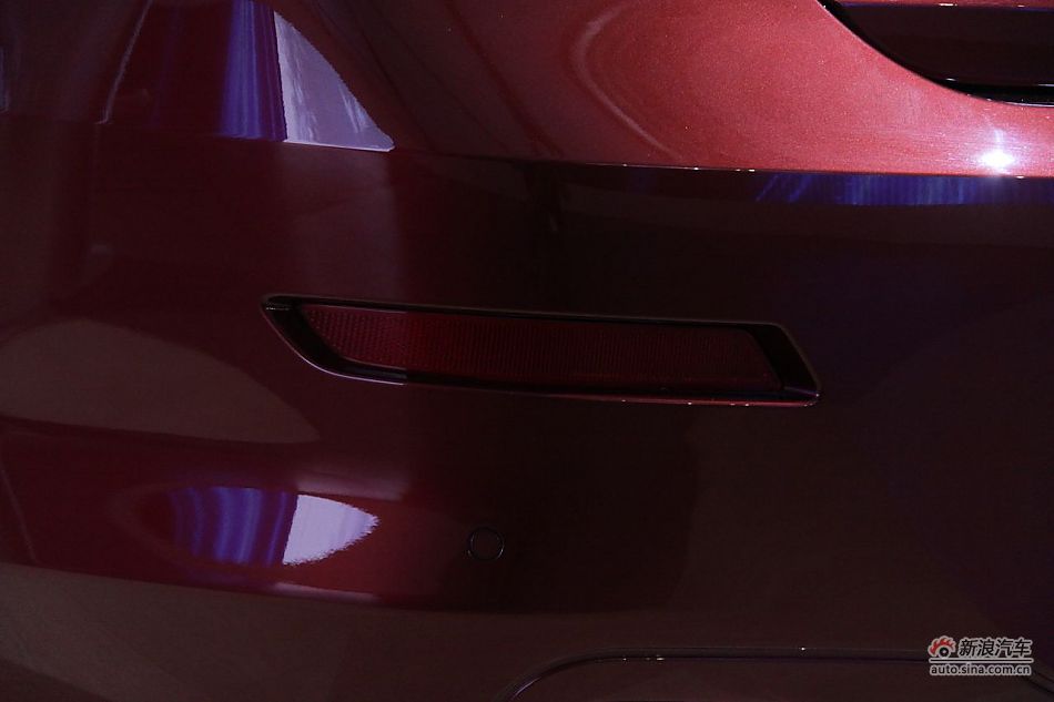 6ϵ Coupe
