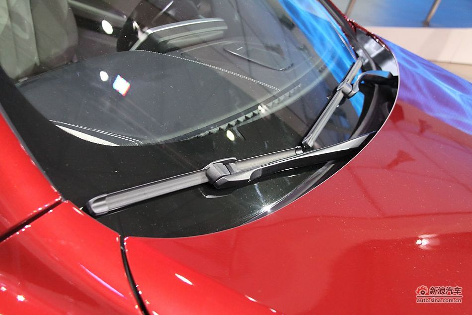 6ϵ Coupe