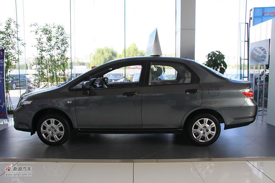 2011S1 1.3LԶʰ
