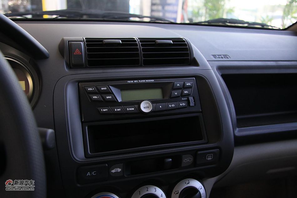 2011S1 1.3LԶʰ