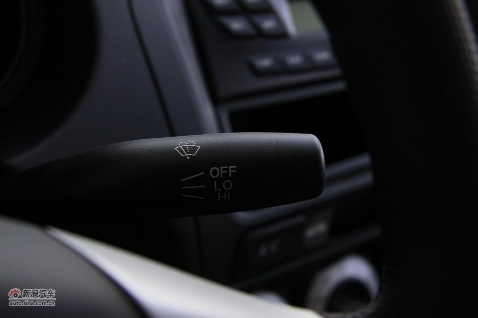 2011S1 1.3LԶʰ