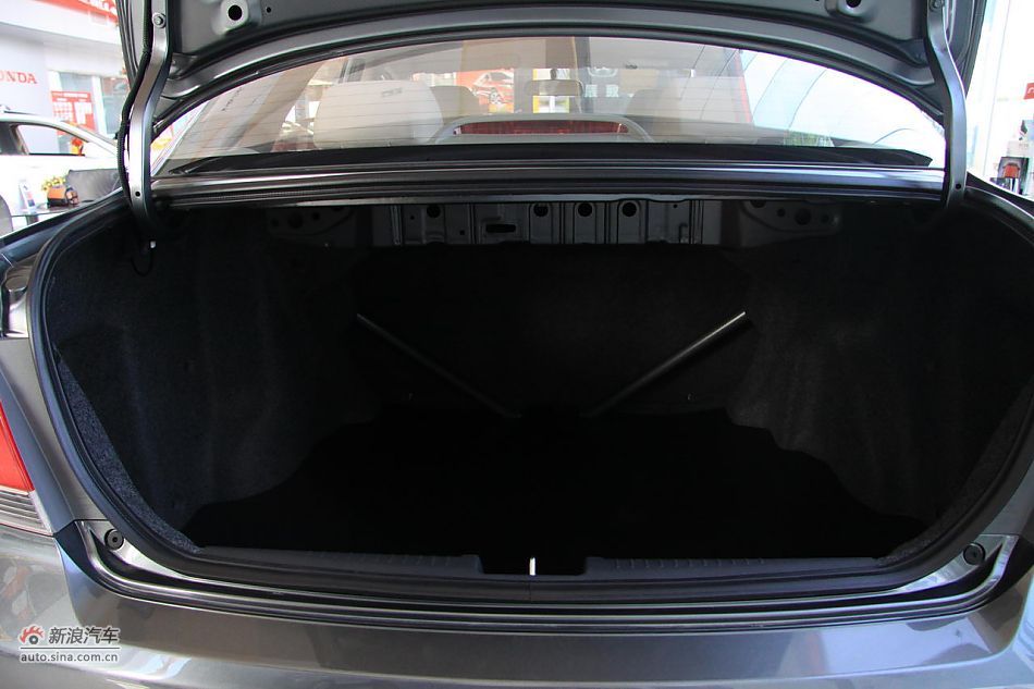 2011S1 1.3LԶʰ