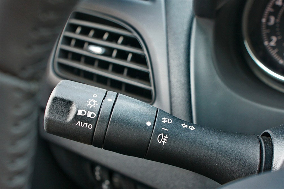  2013 2.0L CVT ׼ 