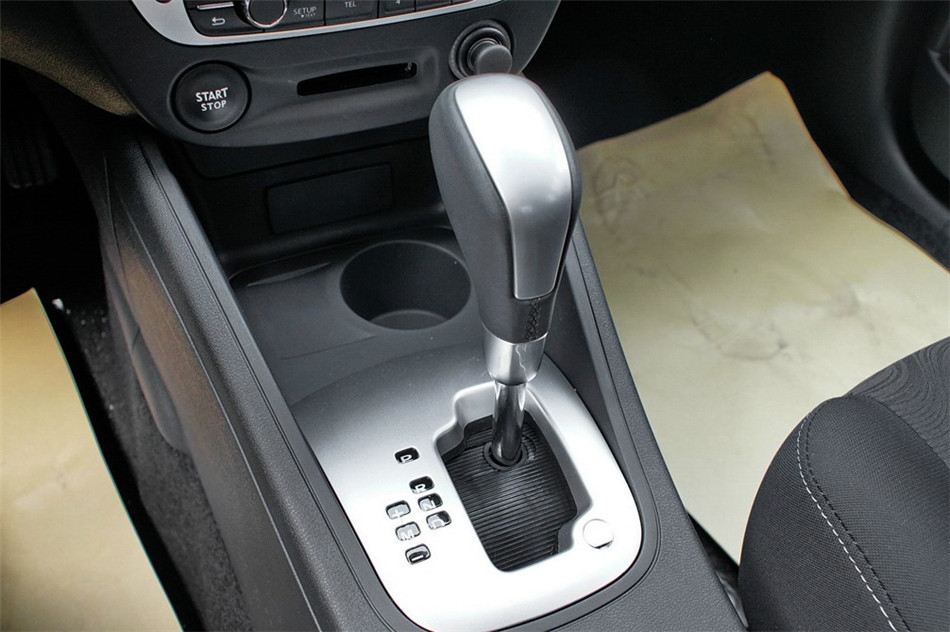  2013 2.0L CVT ׼ 