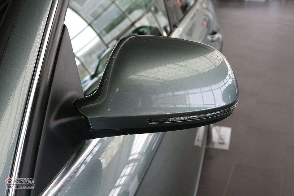 µA4L 2.0TSI˶