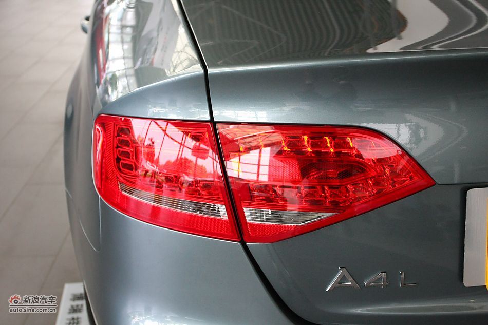 µA4L 2.0TSI˶