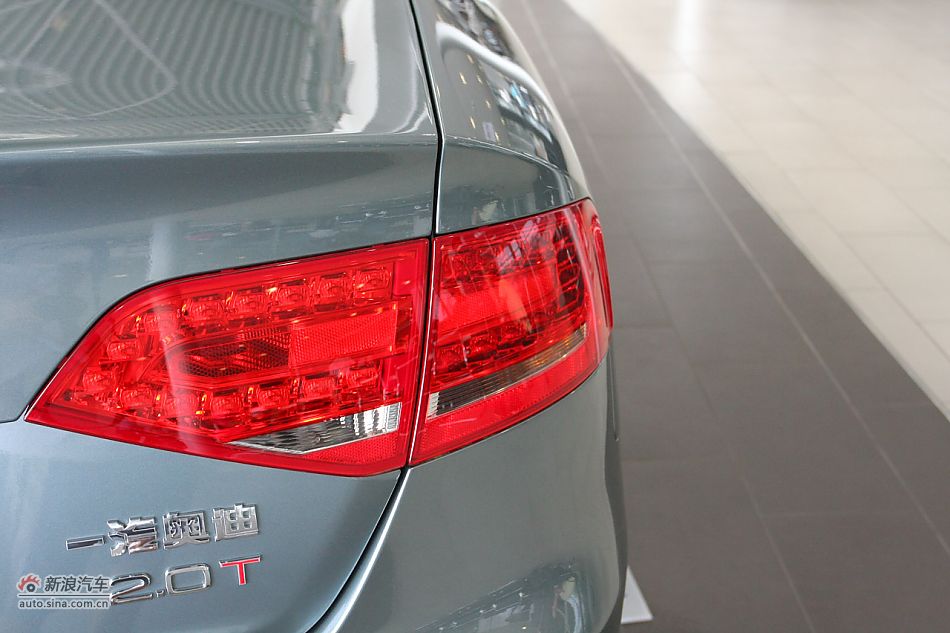 µA4L 2.0TSI˶