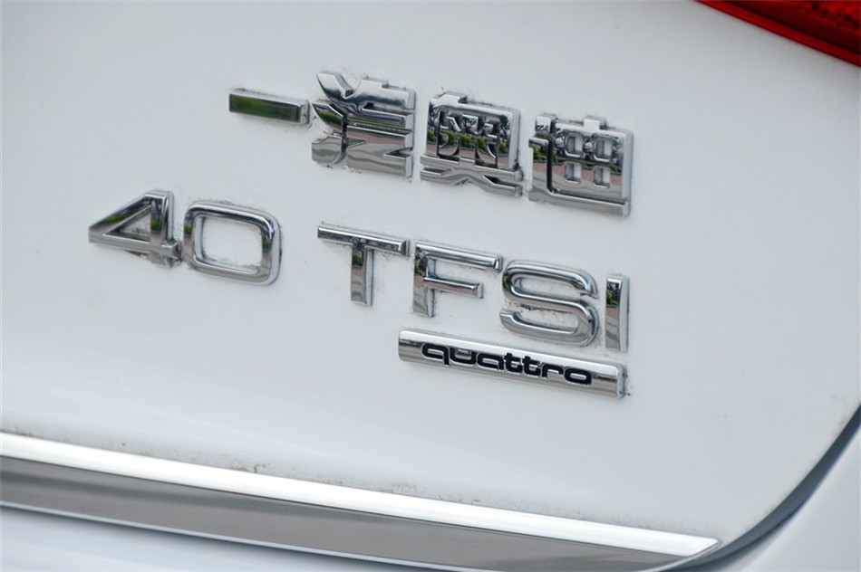 2013 40TFSI quattro˶
