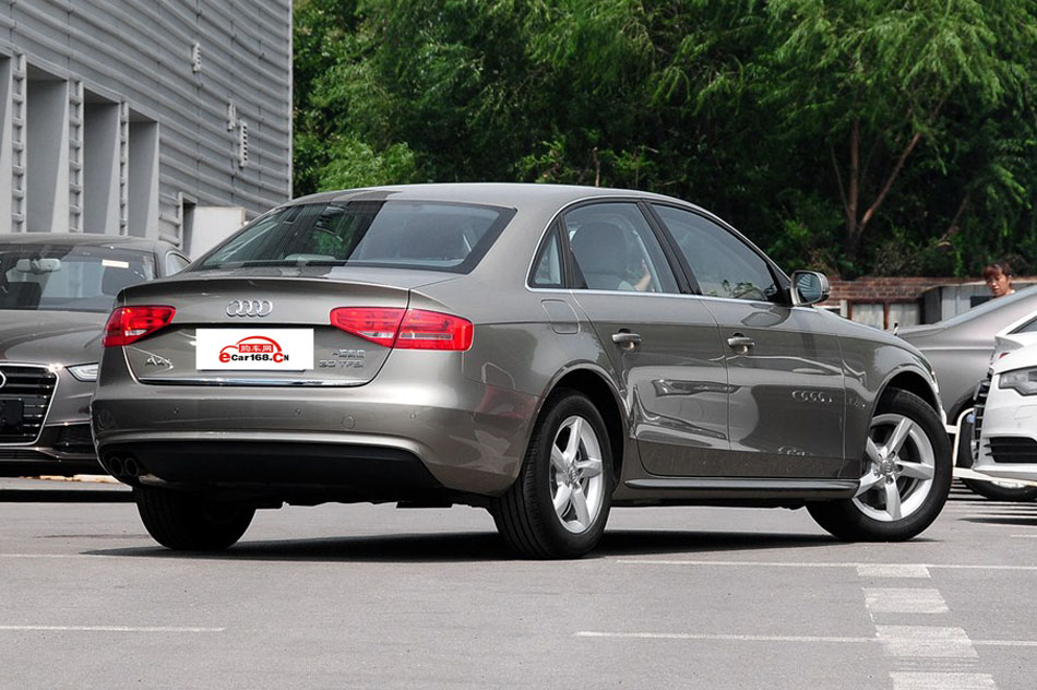 2015 30 TFSI Զ 