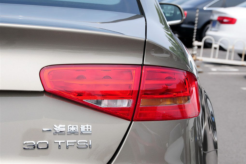 2015 30 TFSI Զ 