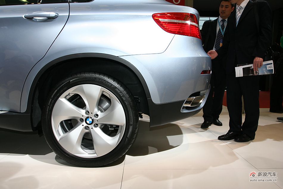 BMWActiveHybridX6