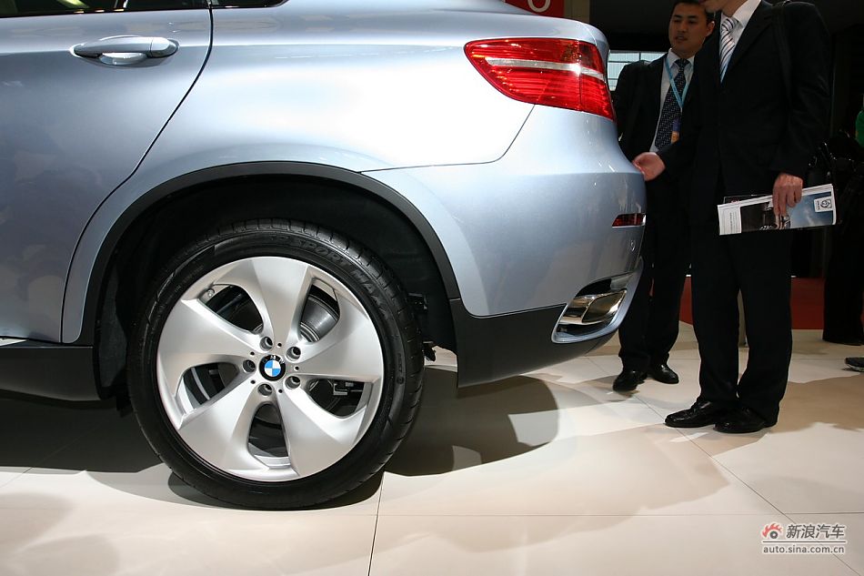 BMWActiveHybridX6