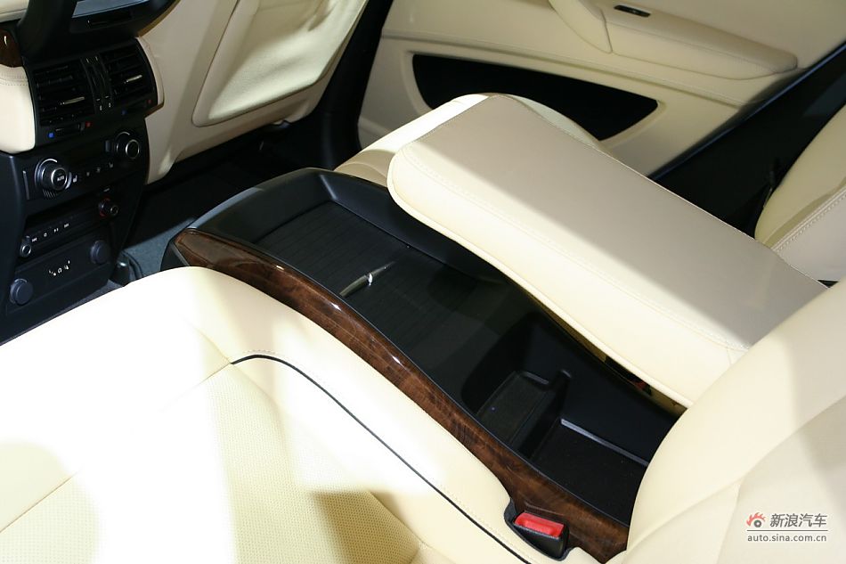 BMWActiveHybridX6