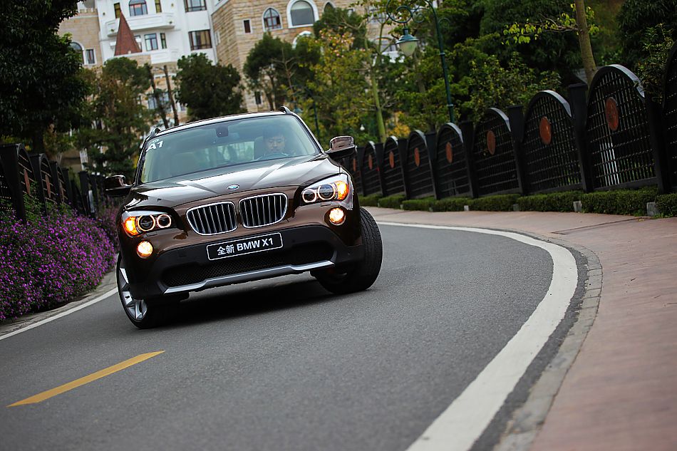 X1 xDrive28iͼƬ