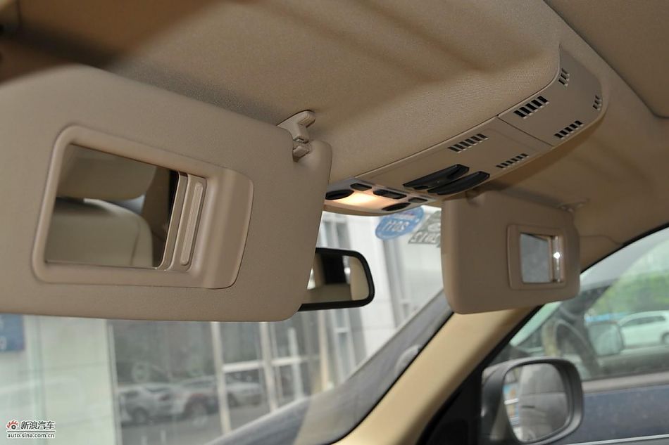 X1 xDrive28iʵ