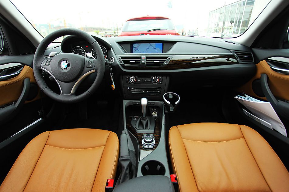 X1 xDrive28iͼƬ