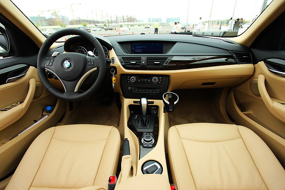 BMW X1 xDrive28iͼƬ