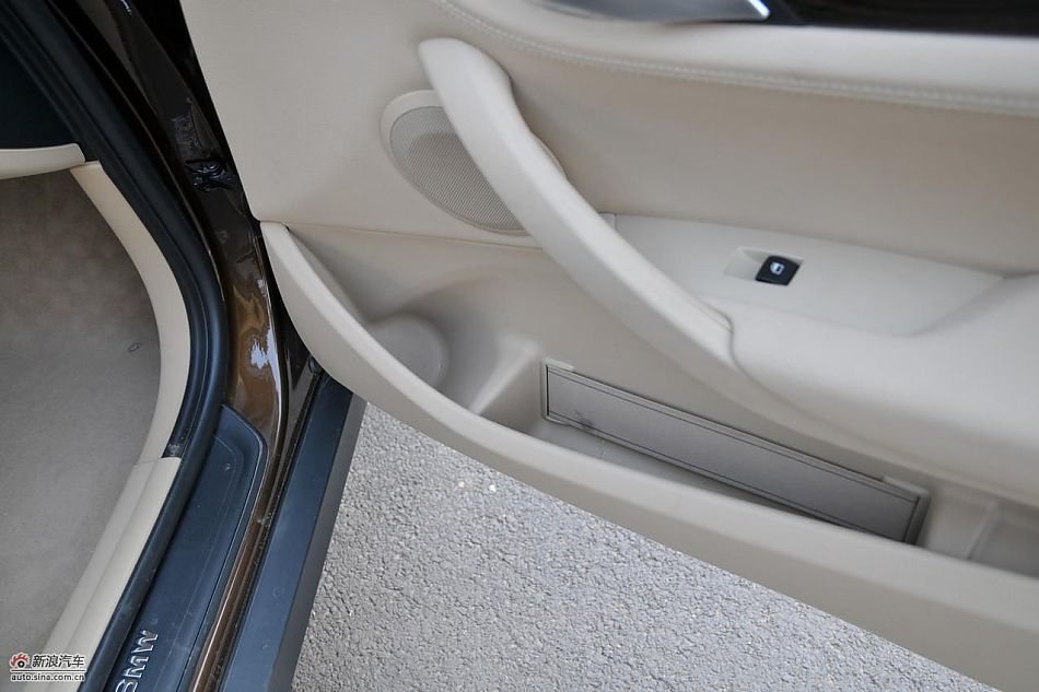 X1 xDrive28iʵ