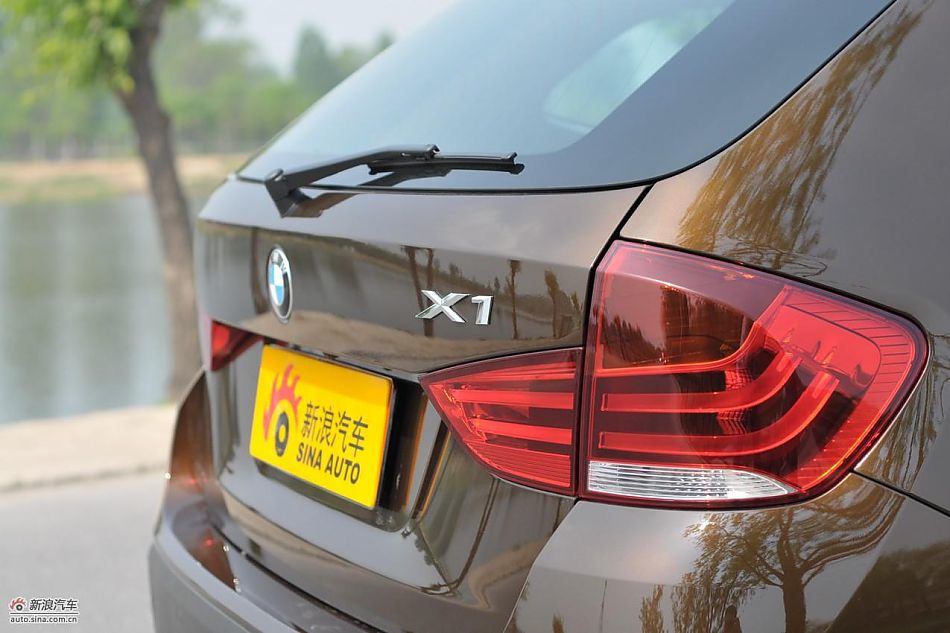 X1 xDrive28iʵ