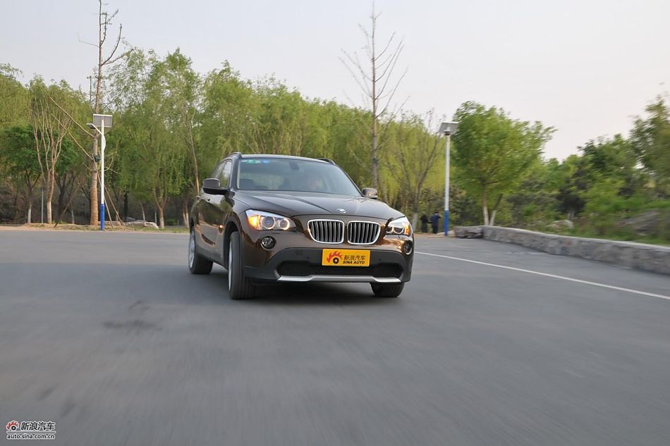 X1 XDrive28iԳ̬ʵ