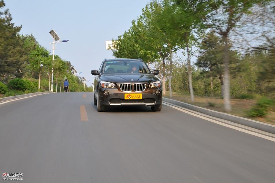 X1 XDrive28iԳ̬ʵ