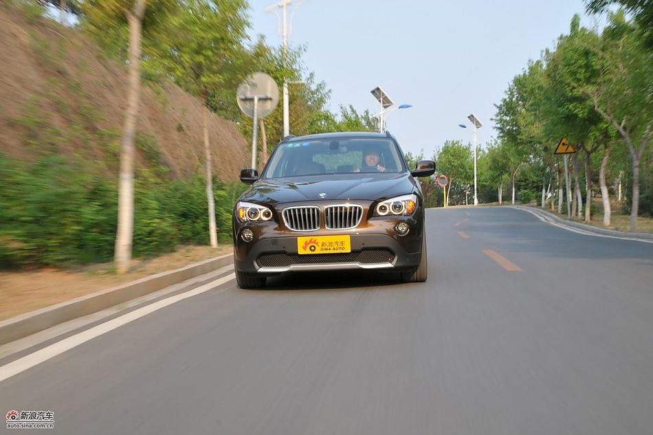 X1 XDrive28iԳ̬ʵ