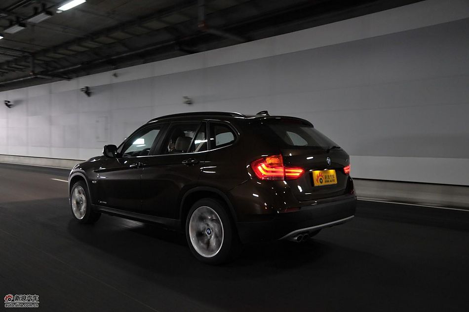 X1 XDrive28iԳ̬ʵ
