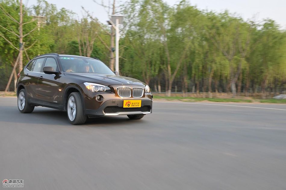 X1 XDrive28iԳ̬ʵ