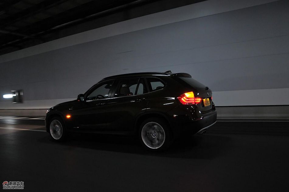 X1 XDrive28iԳ̬ʵ
