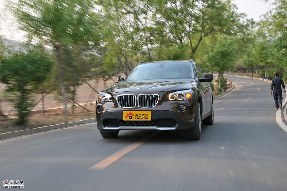 X1 XDrive28iԳ̬ʵ