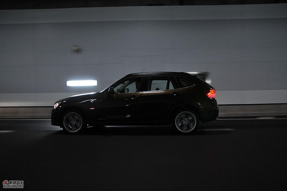 X1 XDrive28iԳ̬ʵ