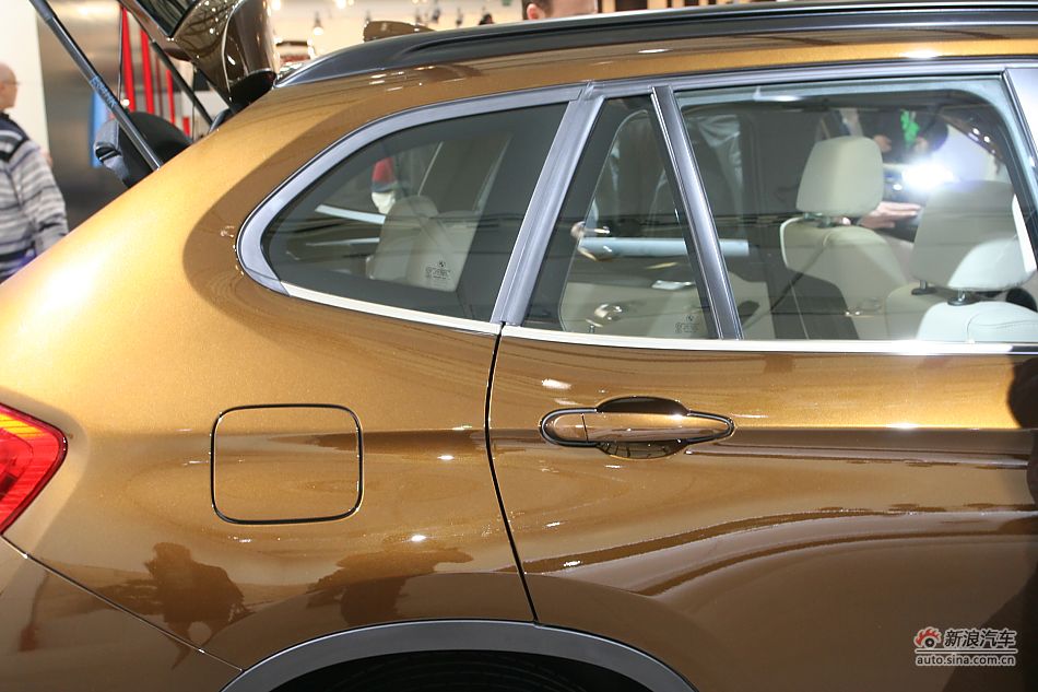BMWX1xDrive28i