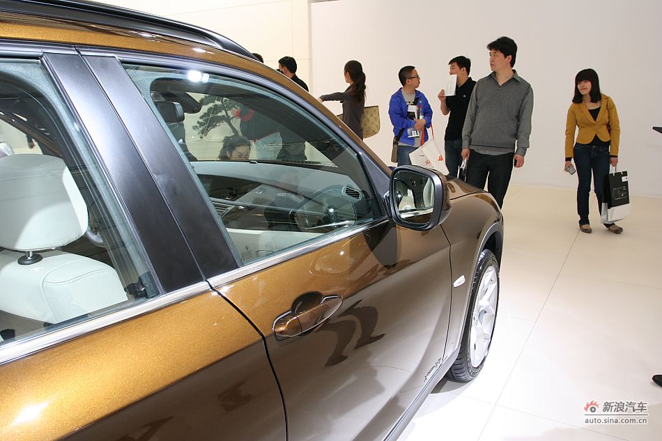 BMWX1xDrive28i