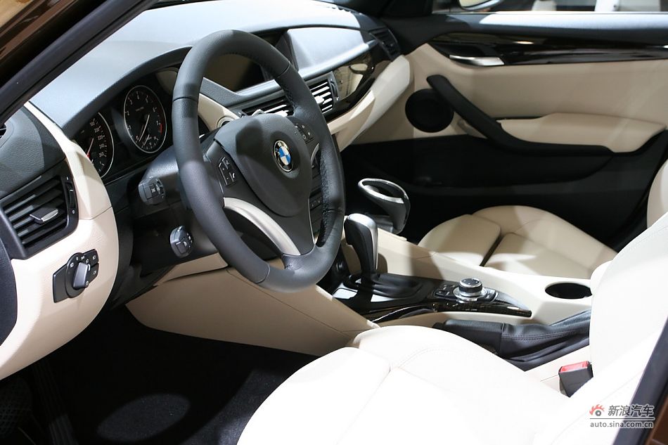 BMWX1xDrive28i