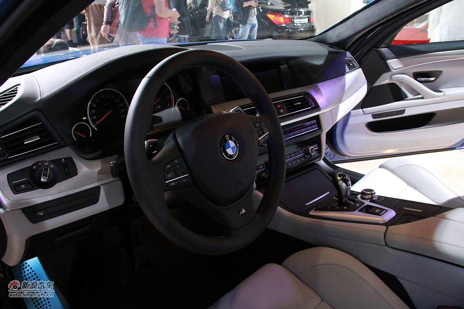 ȫ±M5