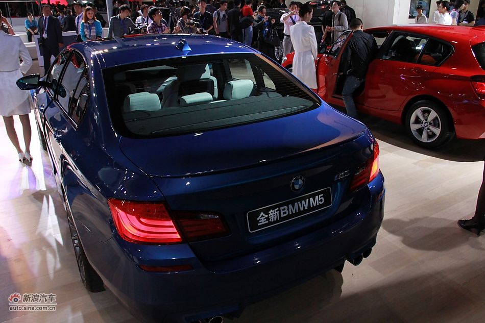 ȫ±M5