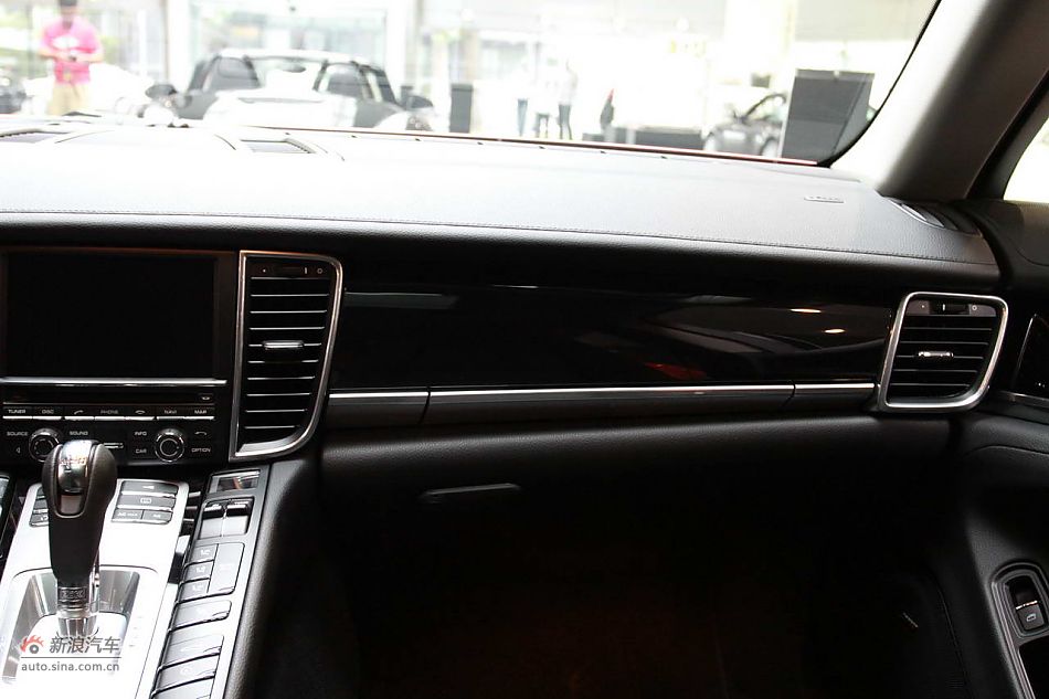 2010ʱPanamera 4