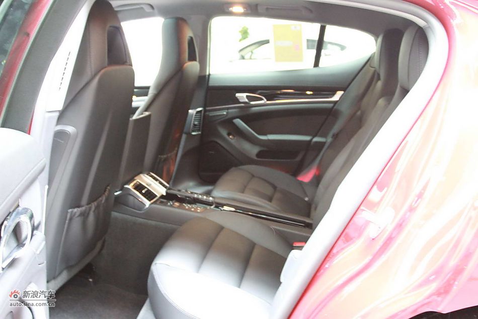 2010ʱPanamera 4