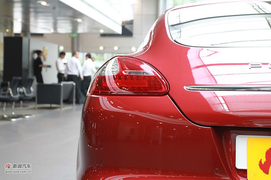 2010ʱPanamera 4