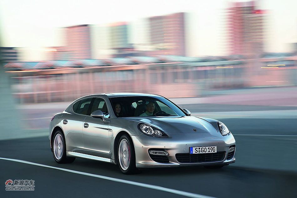 ʱPanamera turbo
