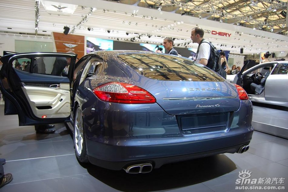 Panamera 4S