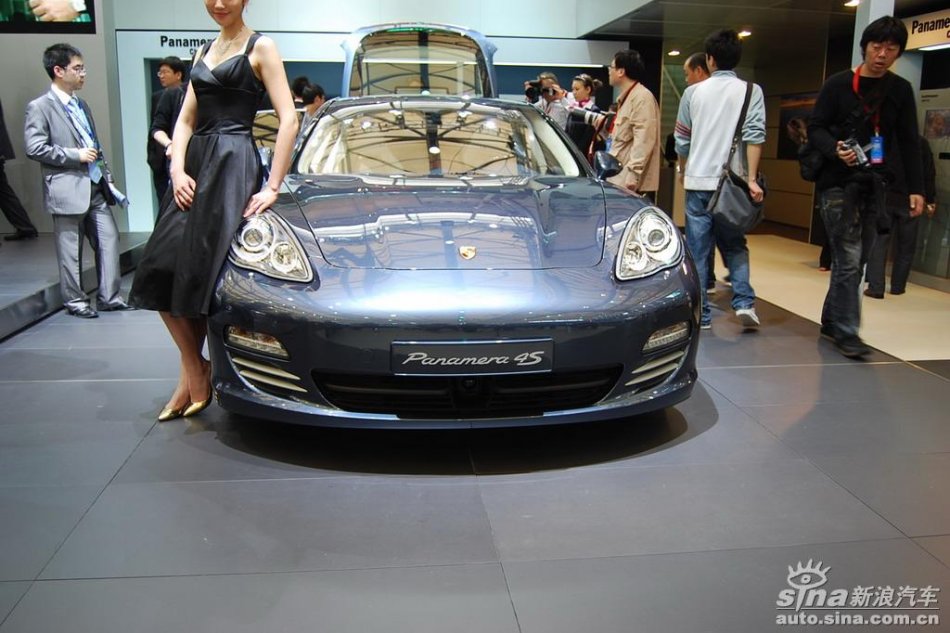 Panamera 4S
