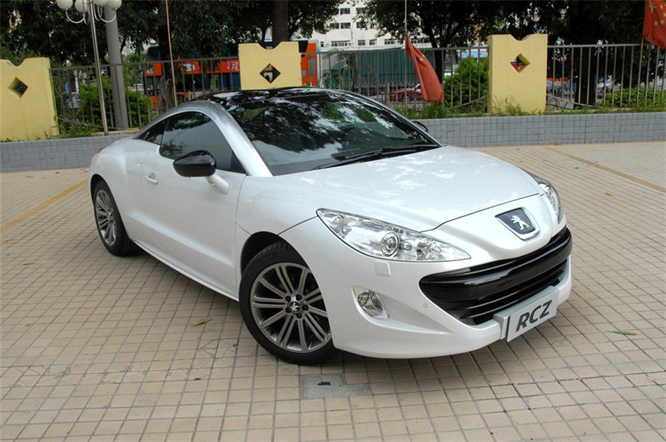 2011RCZ˶