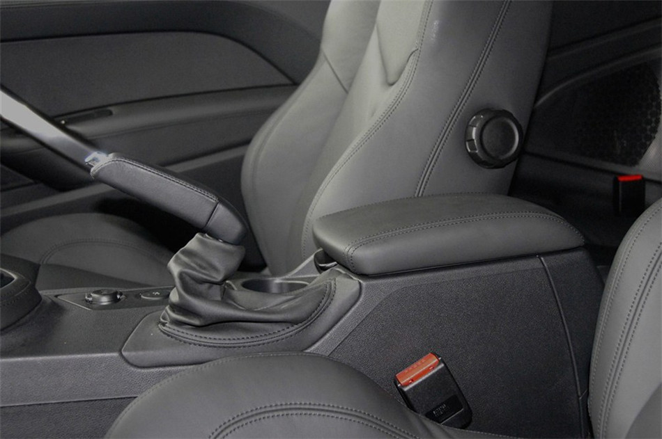2011RCZ˶