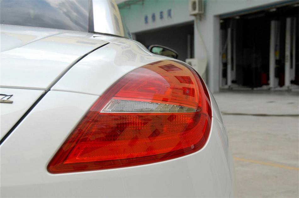 2011RCZ˶