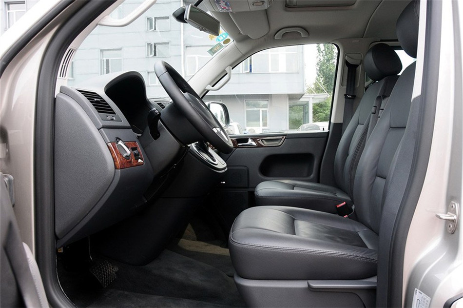 2012Multivan 2.0T